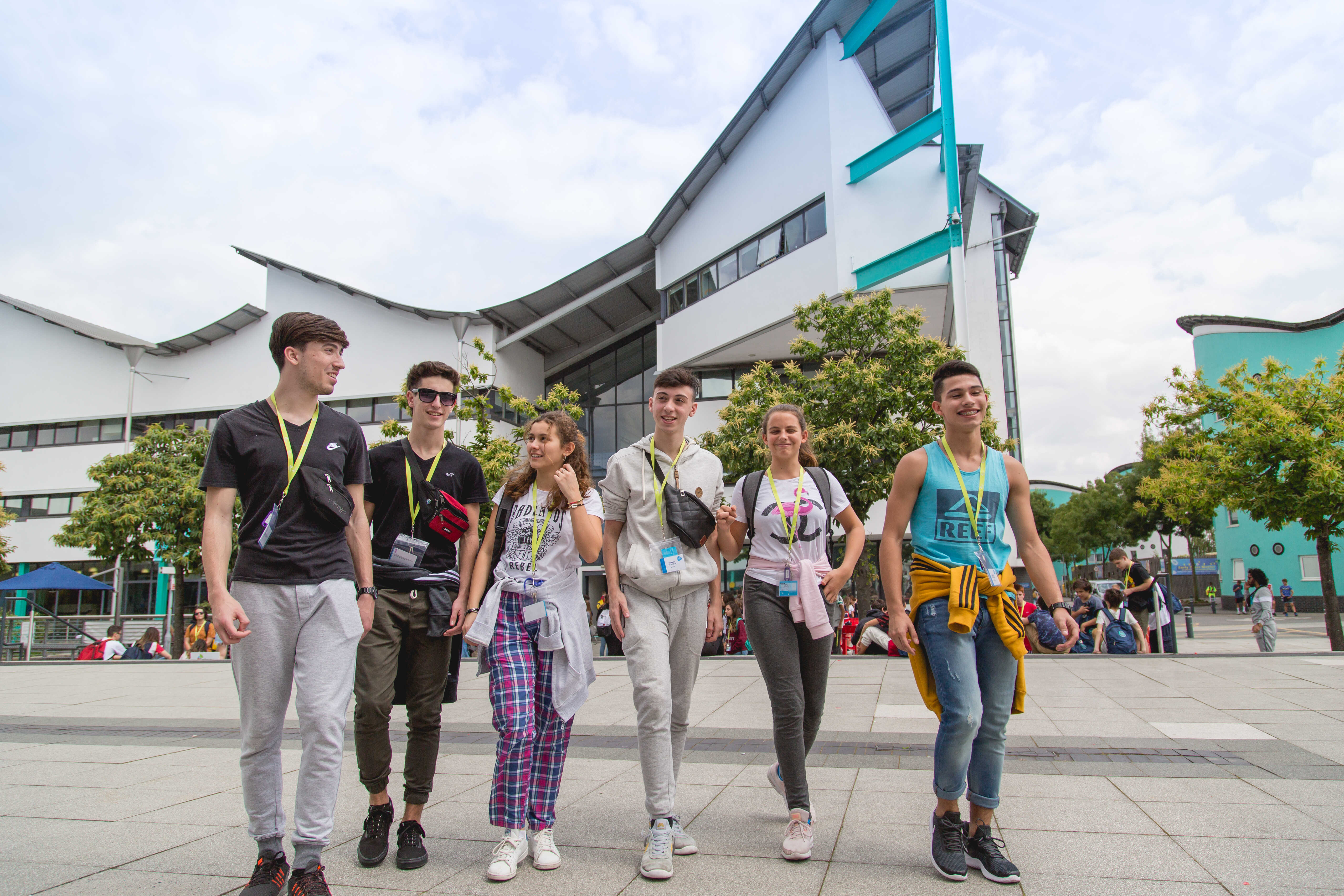 English Summer Camp for Teens at University of East London general 25