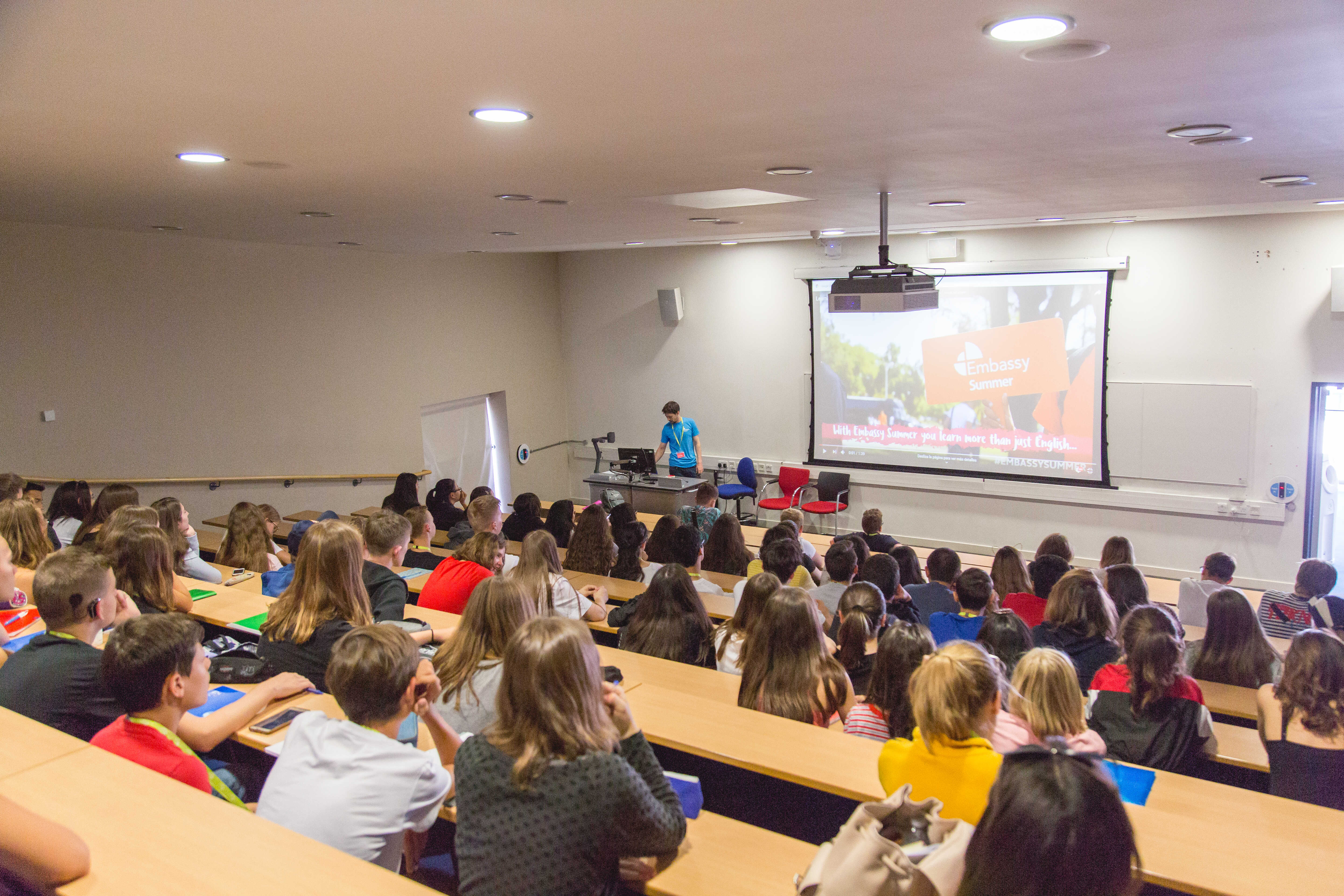 English Summer Camp for Teens at University of East London general 27