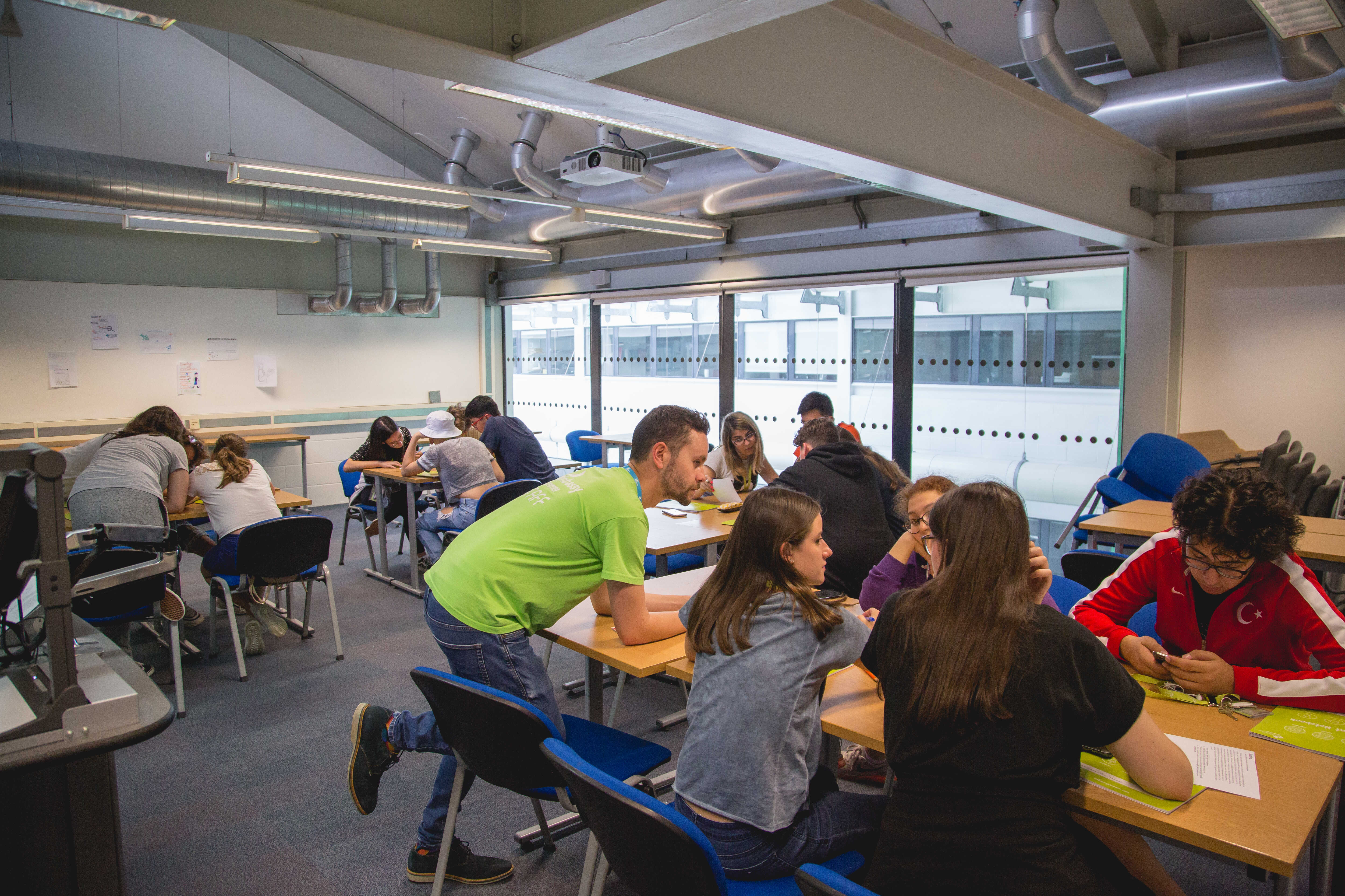 English Summer Camp for Teens at University of East London general 31