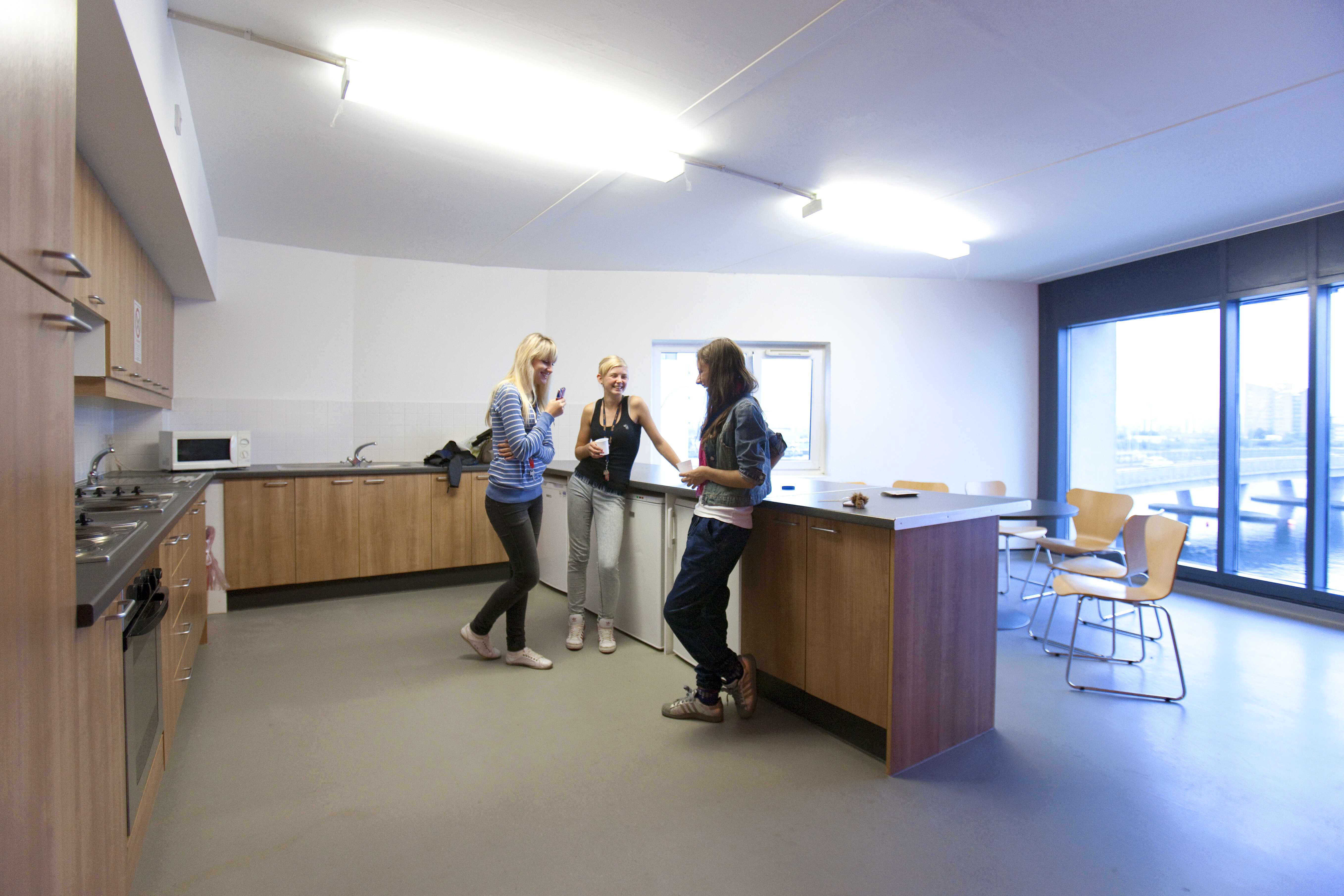English Summer Camp for Teens at University of East London general 48