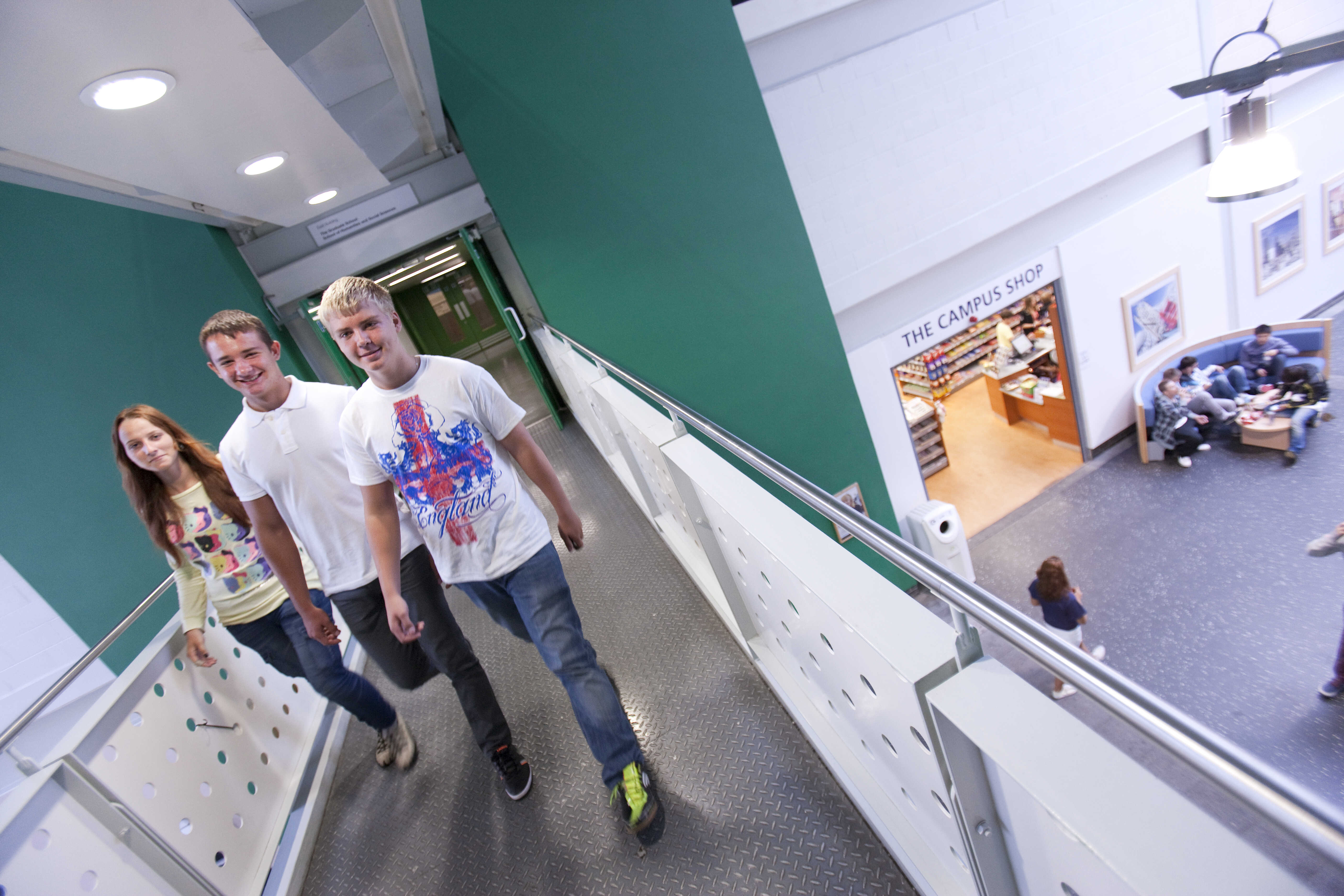 English Summer Camp for Teens at University of East London general 53