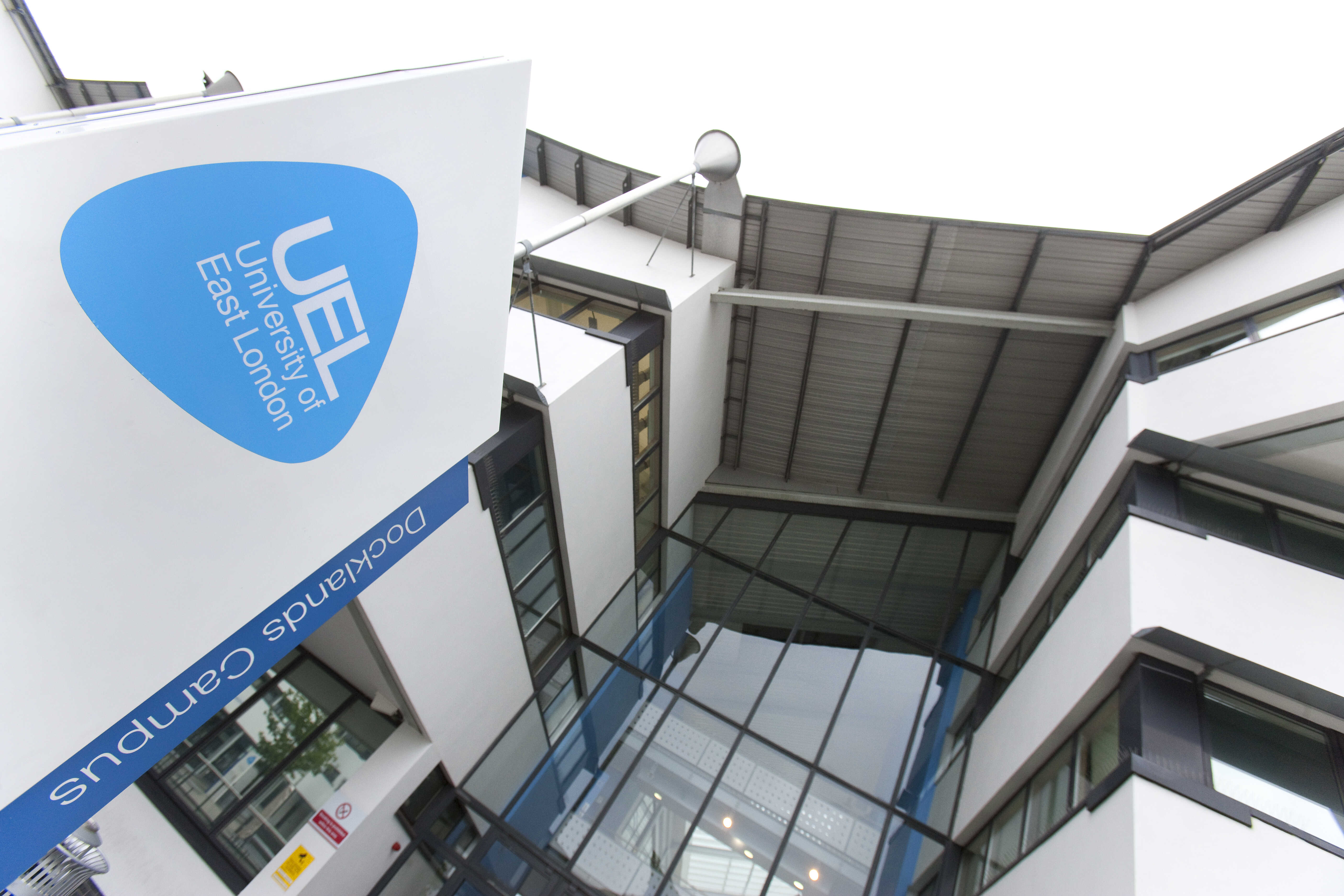 English Summer Camp for Teens at University of East London general 55
