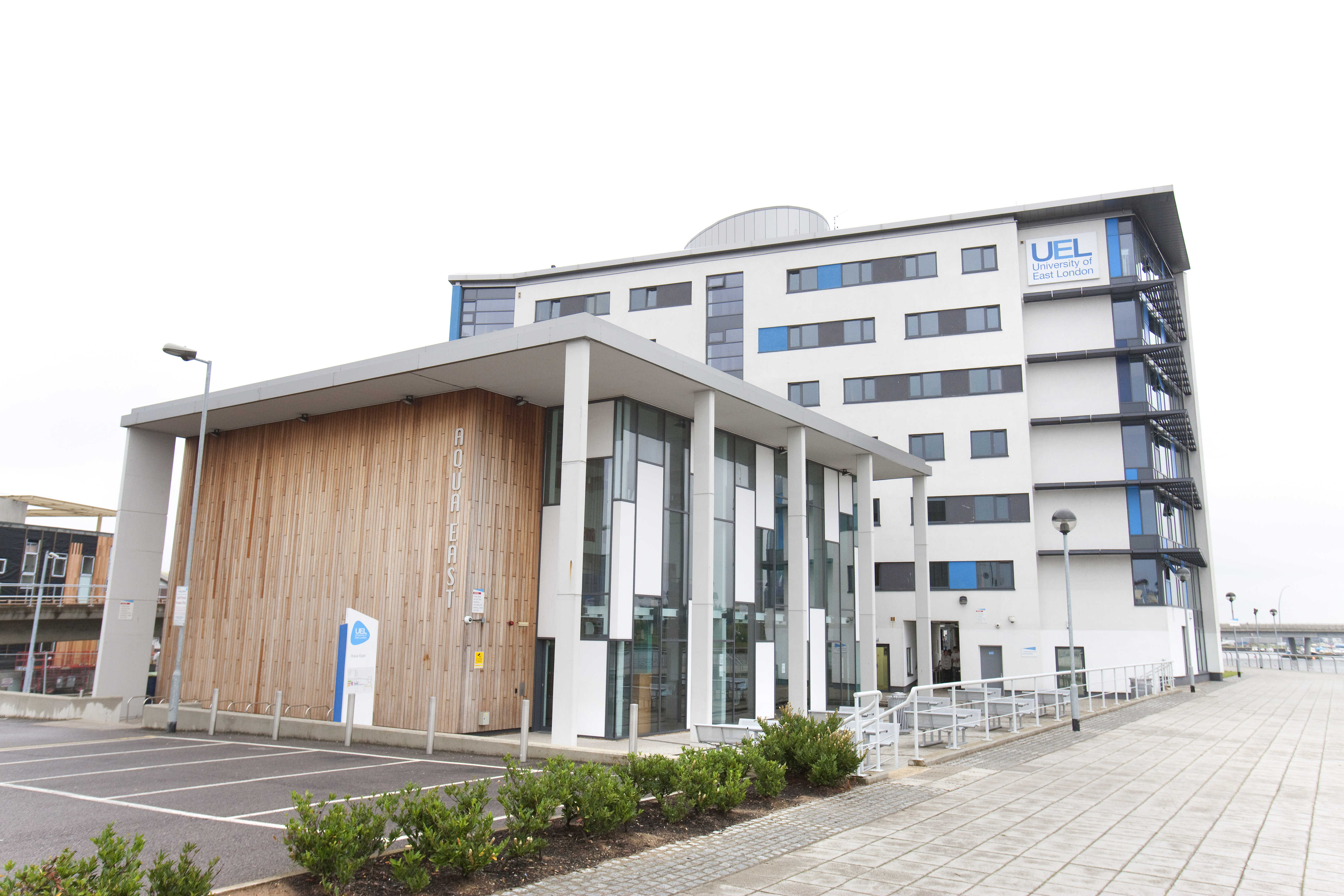 English Summer Camp for Teens at University of East London general 58
