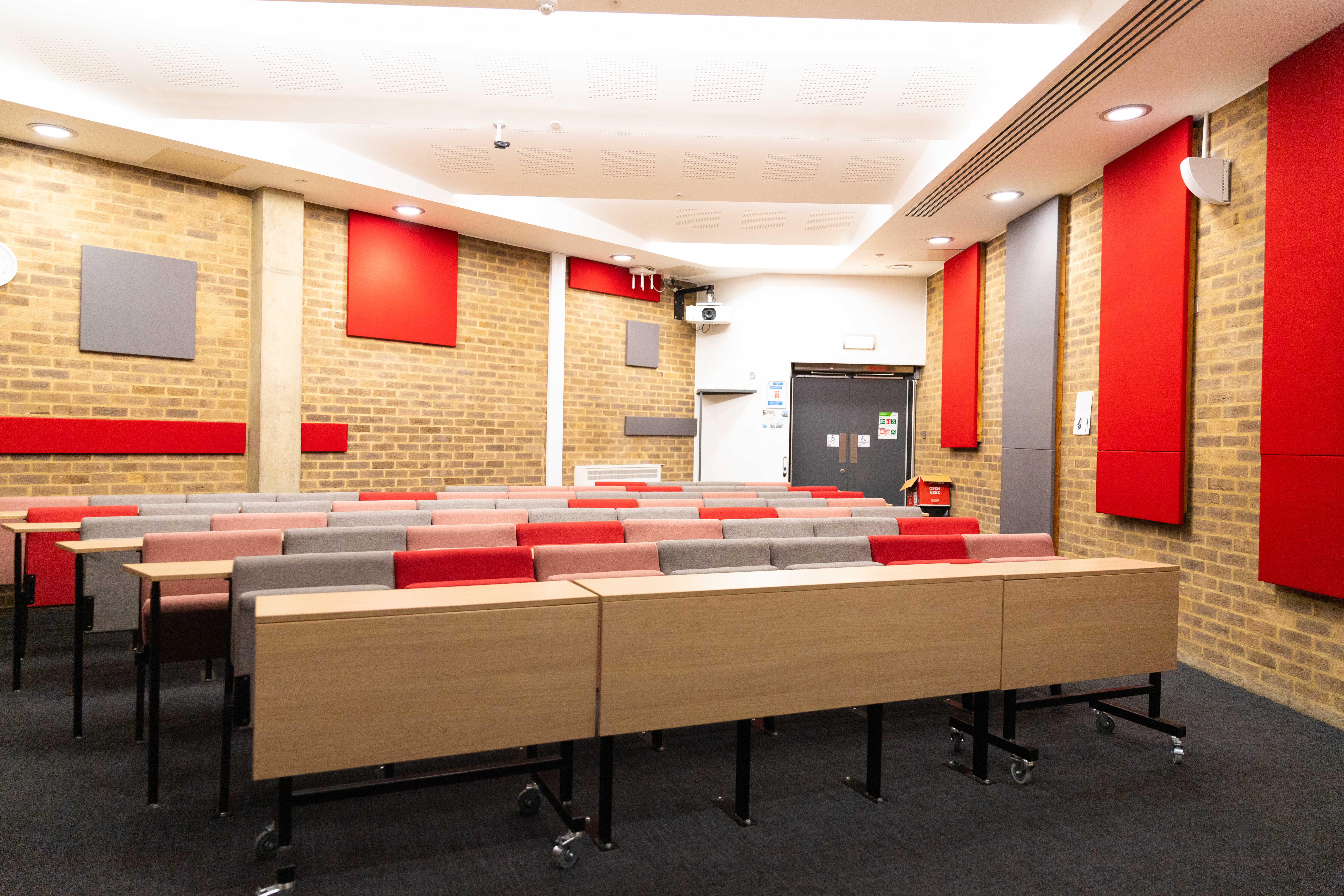 English Summer Camp for Teens at University of Kent general 25
