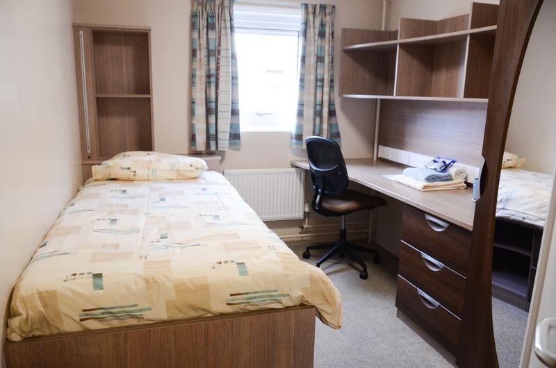 English Summer Camp for Teens at University of Kent