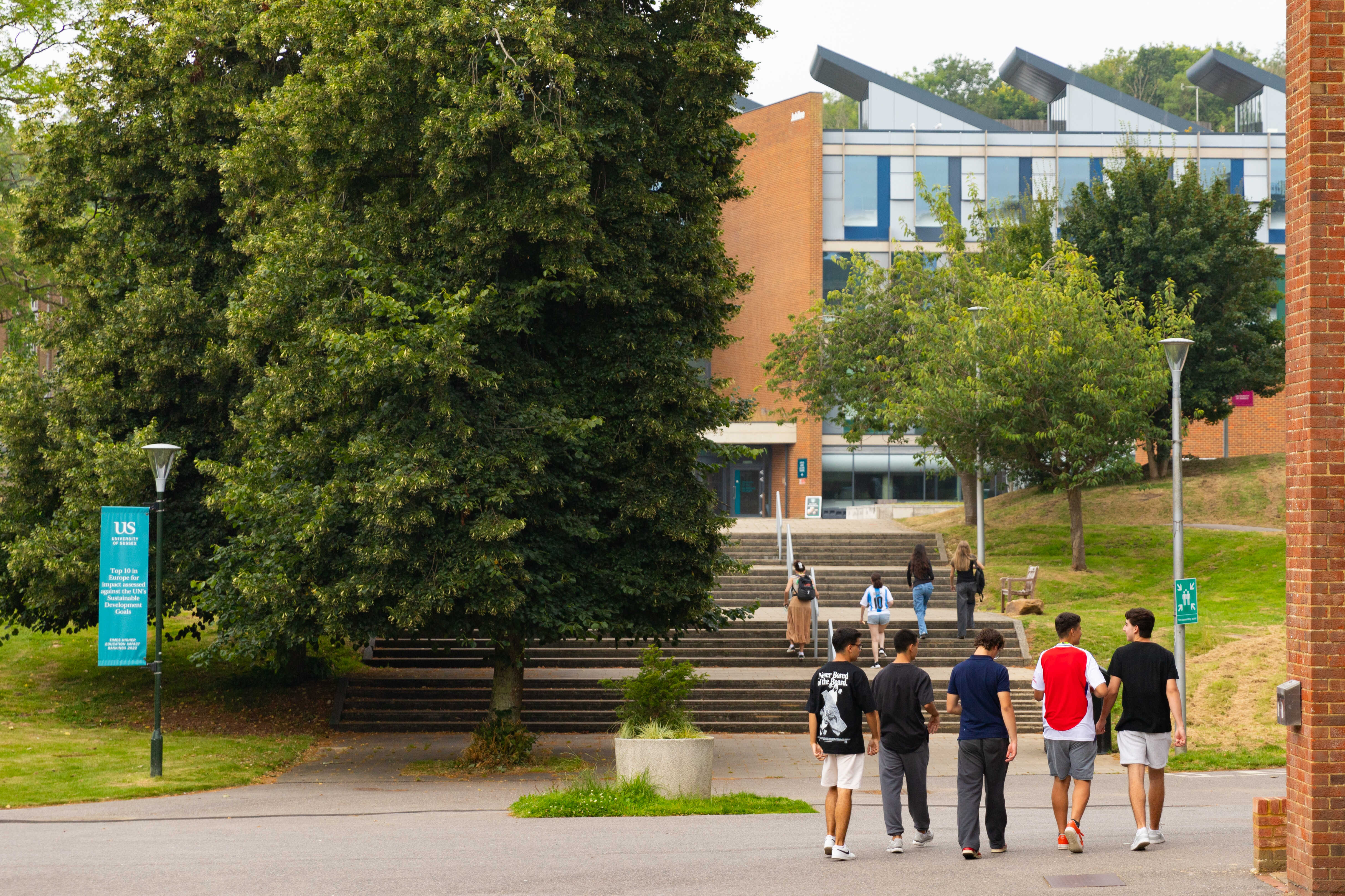 English Summer Camp for Teens at University of Sussex general 28