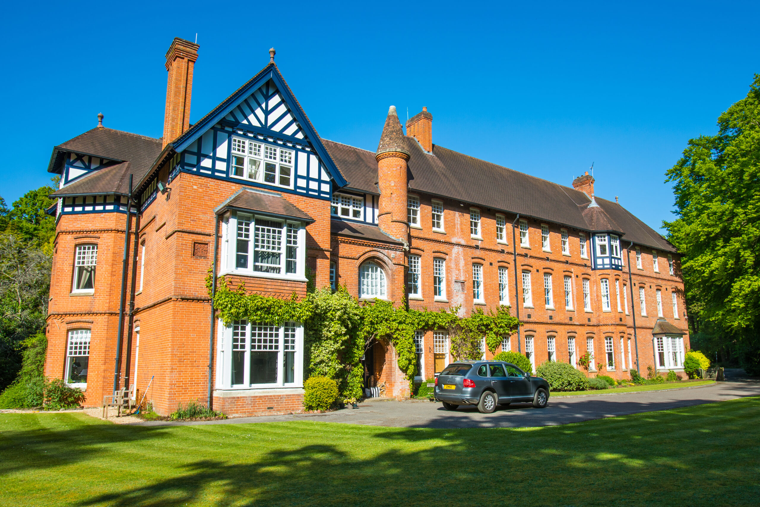 English Summer Camp for Teens at Wellington College