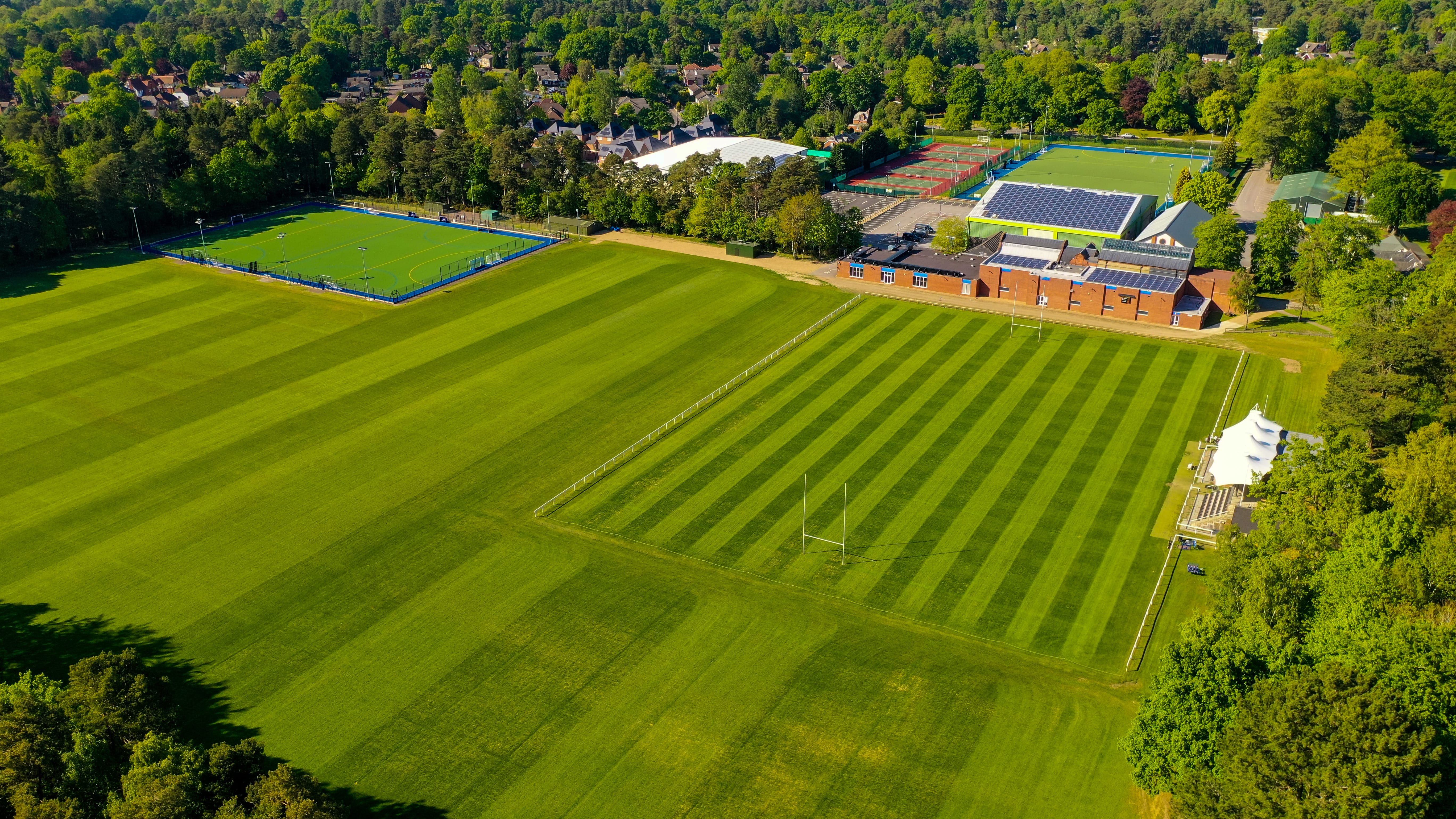 English Summer Camp for Teens at Wellington College general 17