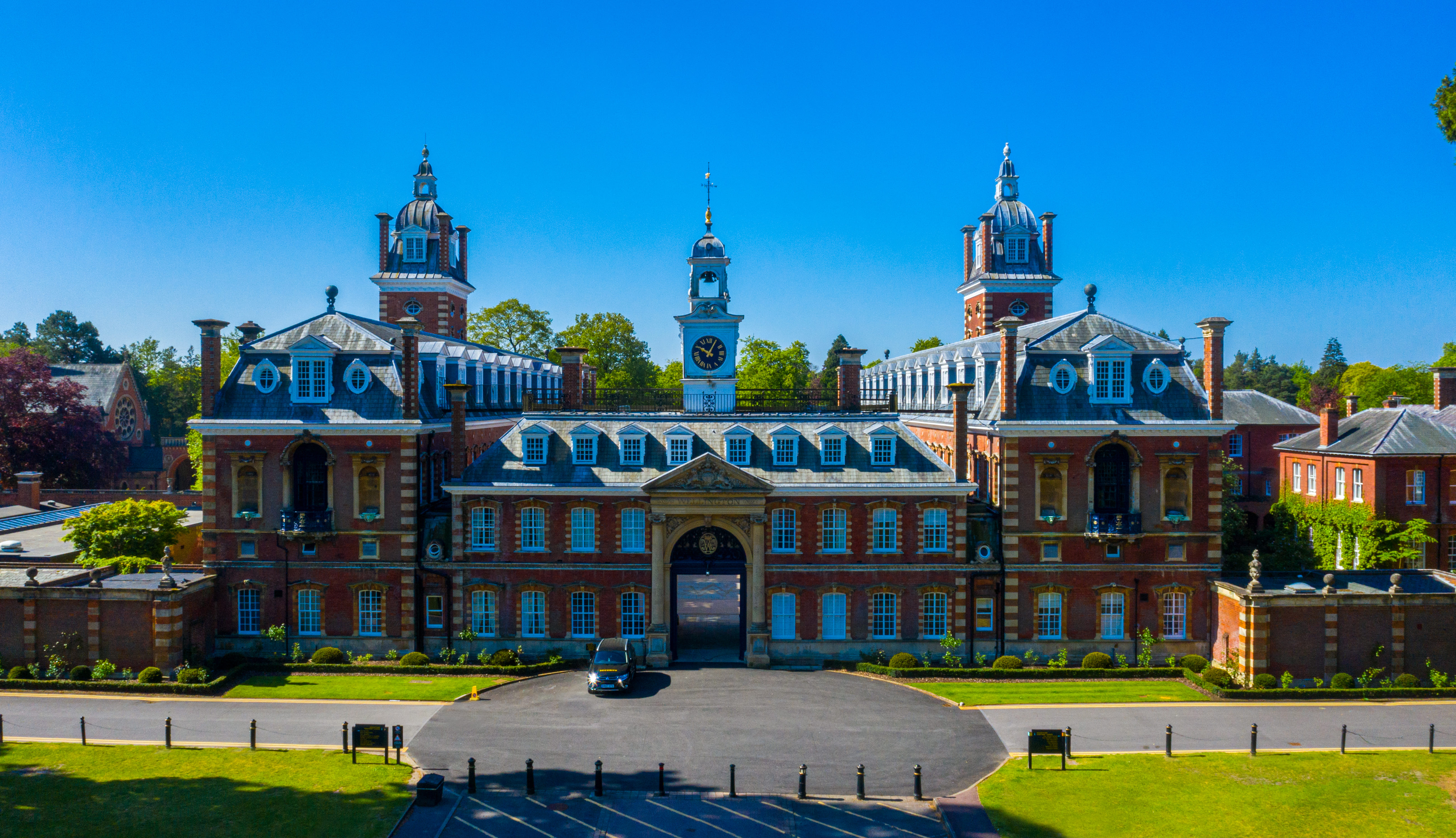 English Summer Camp for Teens at Wellington College