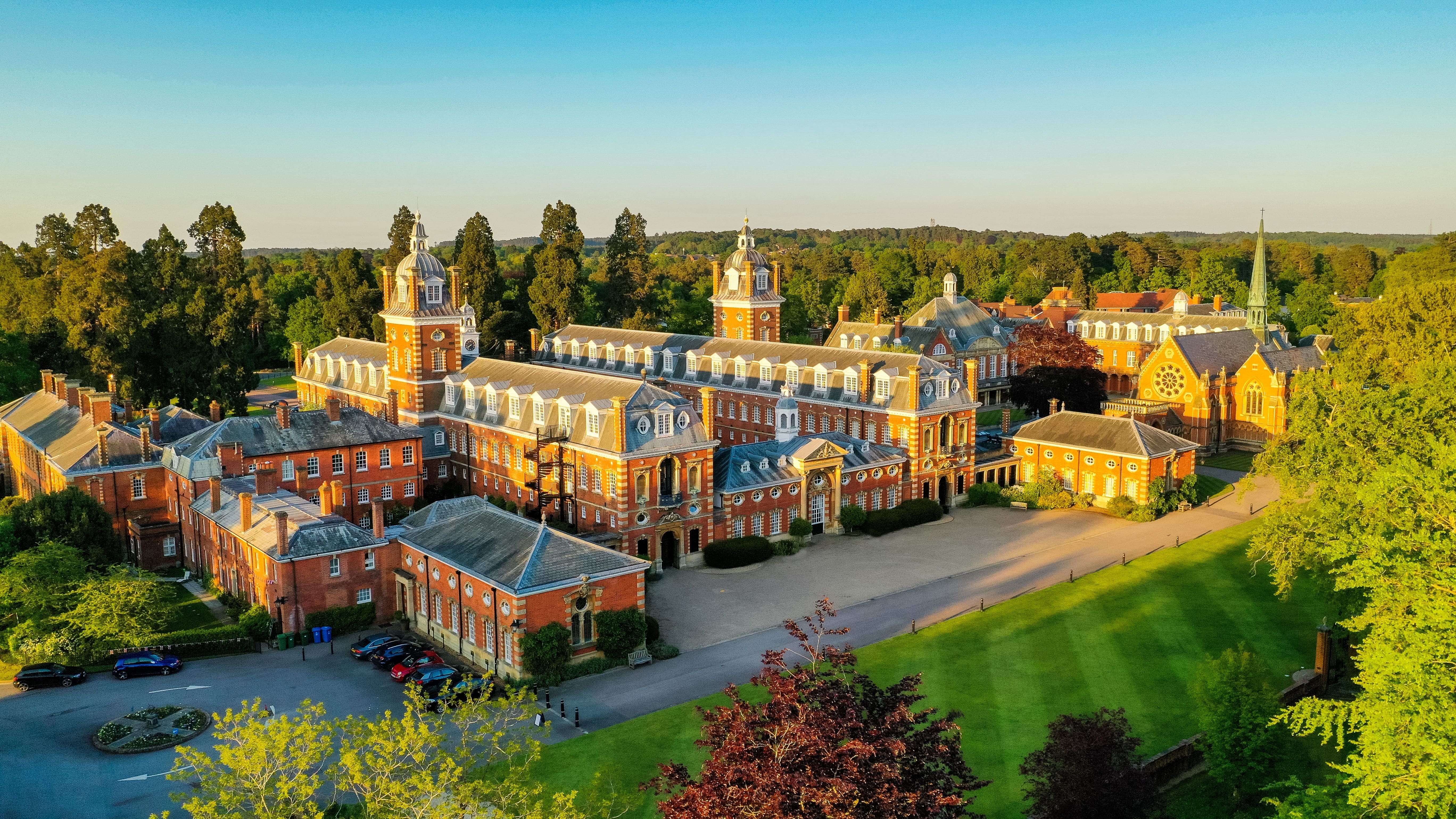 English Summer Camp for Teens at Wellington College general 20
