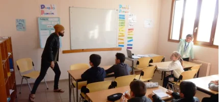 English session in the classroom with an American Village counsellor