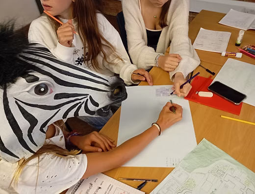 Hurtwood House Summer School general 35