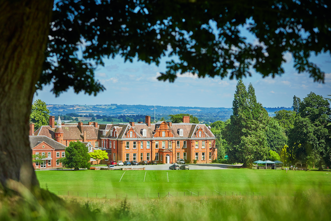 Superweek Summer Camp at Moor Park